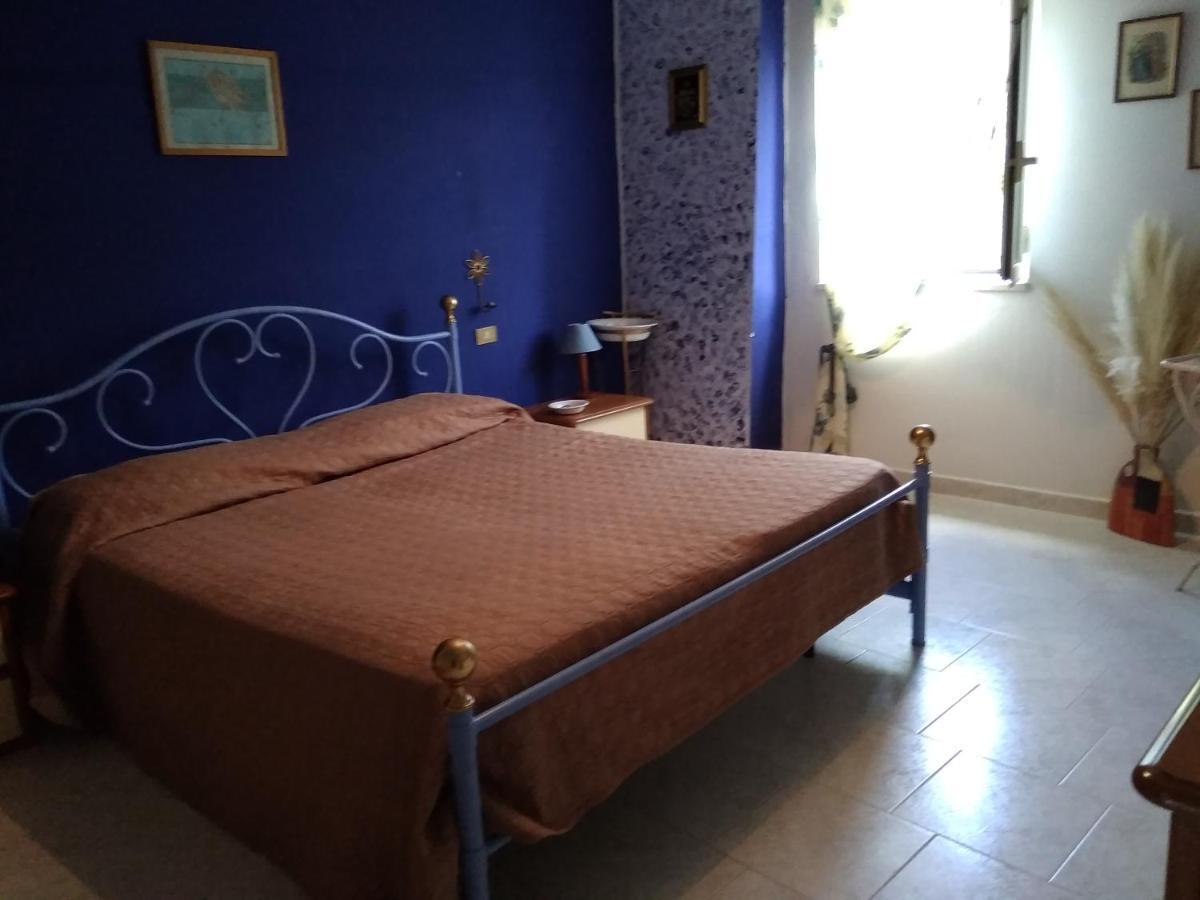 la masseria di Antonio e Teresina Colli a Volturno Esterno foto